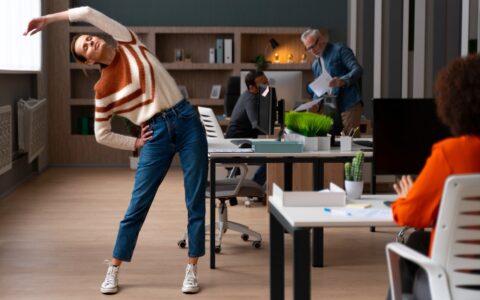 Imagem do post Prática regular de exercícios físicos coopera para uma rotina de trabalho mais produtiva