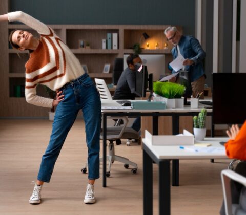 Imagem do post Prática regular de exercícios físicos coopera para uma rotina de trabalho mais produtiva