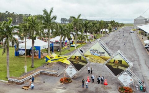 Imagem do post Prefeito de Correntina celebra sucesso da 13ª AgroRosário com público de 15,8 mil pessoas e 170 expositores