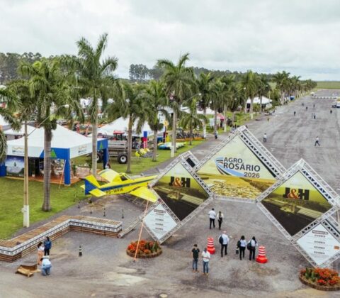 Imagem do post Prefeito de Correntina celebra sucesso da 13ª AgroRosário com público de 15,8 mil pessoas e 170 expositores
