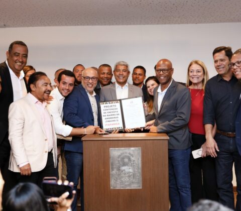 Imagem do post Jerônimo autoriza obras de encostas e macrodrenagem para seis municípios baianos; confira