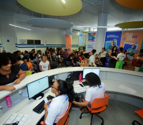 Imagem do post Mulheres lideram força de trabalho e geração de renda em Salvador, aponta Semdec