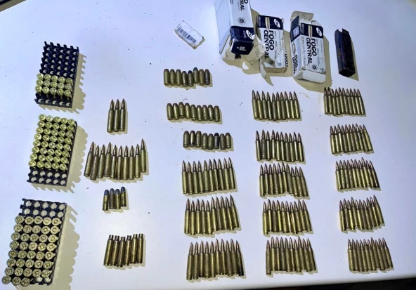 PM apreende arsenal de munições após confronto com grupo armado