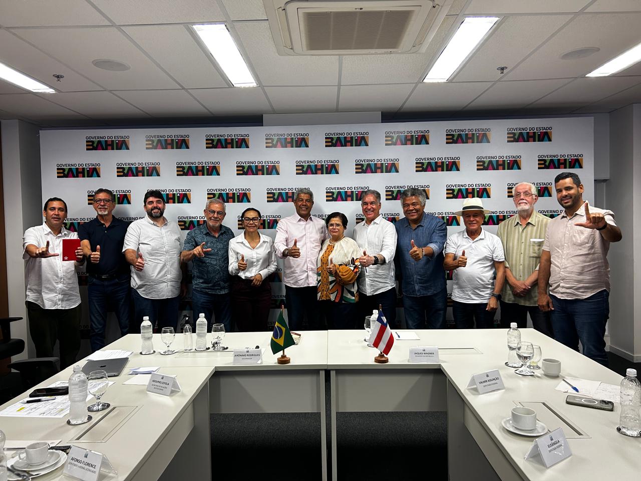 Jerônimo reúne bancada federal do PT para alinhar pautas e fortalecer estratégia política