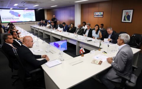 Imagem do post Governador recebe prefeito de Várzea do Poço e discute novos investimentos