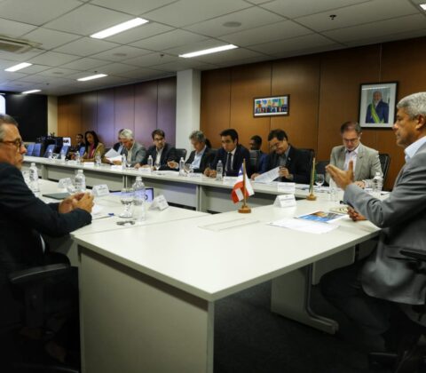 Imagem do post Bahia amplia produção mineral e fecha parceria estratégica com empresa canadense