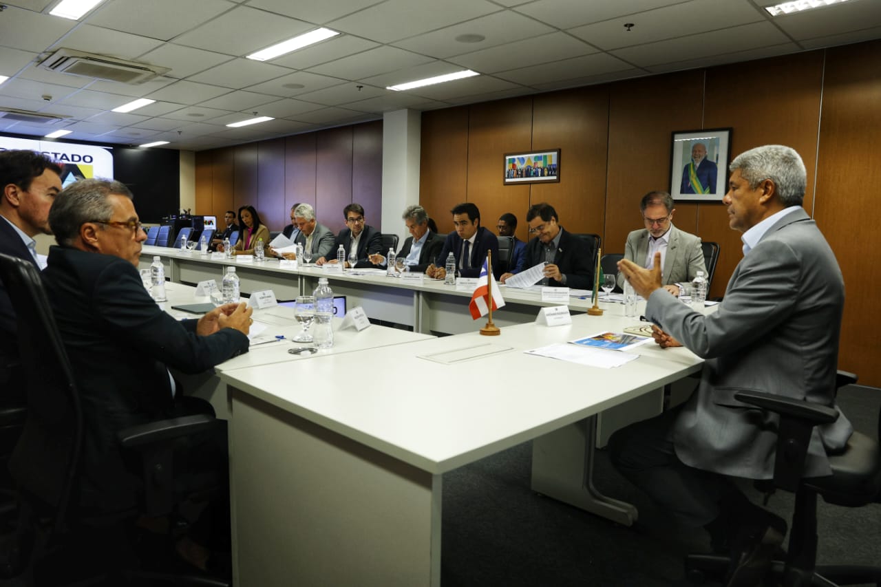 Bahia amplia produção mineral e fecha parceria estratégica com empresa canadense