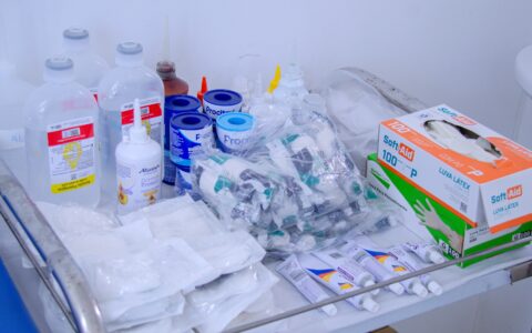 Imagem do post Prefeitura reforça rede de assistência à saúde com os serviços de curativo para a população