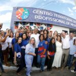 Jerônimo entrega obras e Bahia reúne 200 municípios em fórum das mulheres