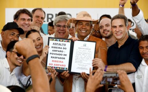 Imagem do post Governo entrega investimentos em infraestrutura e saúde para Ribeira do Amparo