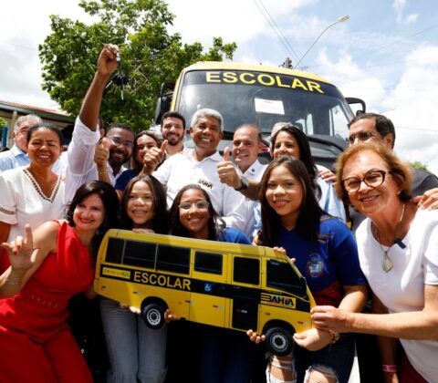 Imagem do post Serra Preta recebe pacote de obras e equipamentos no encerramento da maratona de entregas do Governo do Estado