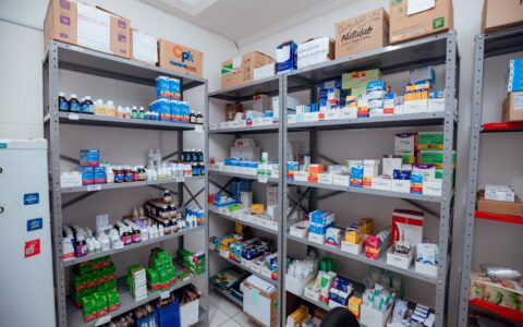 Imagem do post Unidades de saúde de Lauro de Freitas recebem reforço no estoque de medicamentos