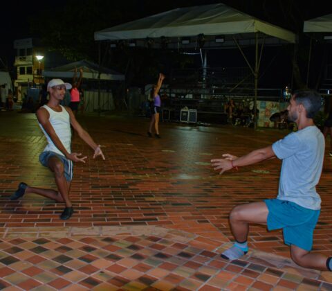 Imagem do post Reta final de ensaios marca preparação da Paixão de Cristo da Bahia em Lauro de Freitas
