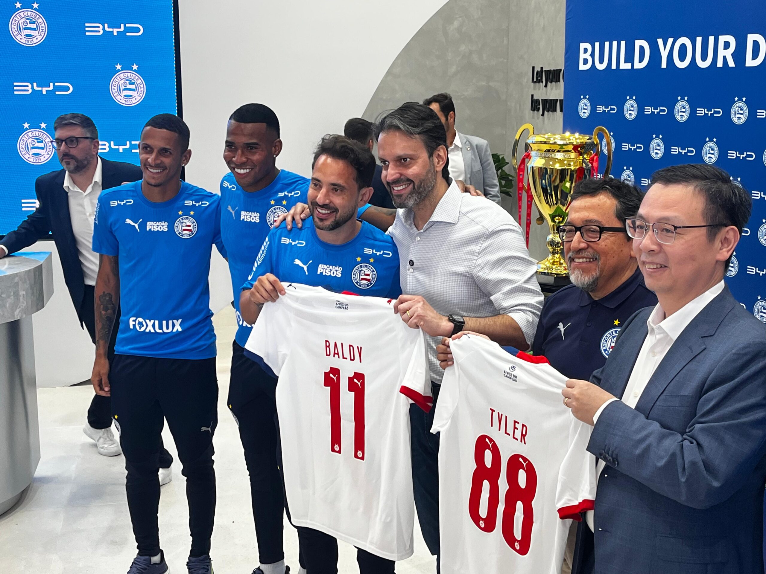 Imagem do post Bahia oficializa parceria com BYD em evento na fábrica da montadora em Camaçari