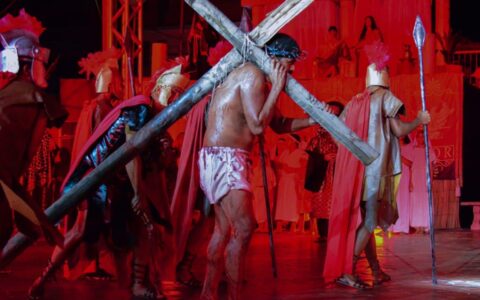 Imagem do post O que fazer no fim de semana? Paixão de Cristo segue em Lauro de Freitas; veja horários