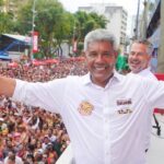 Jerônimo celebra aniversário de Salvador em artigo