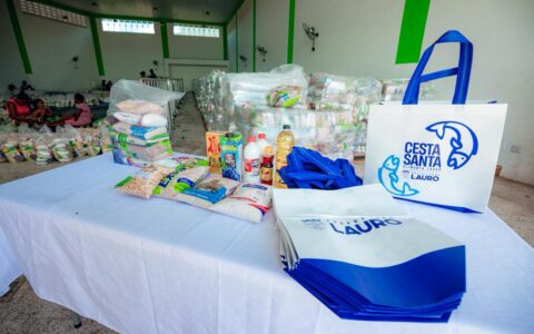 Imagem do post Prefeita Débora Régis vistoria Cesta Santa e revela o que será entregue à população em Lauro de Freitas