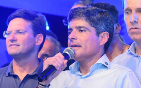 Imagem do post ACM Neto reconhece erros de 2022 e afirma confiança após evento em Feira de Santana