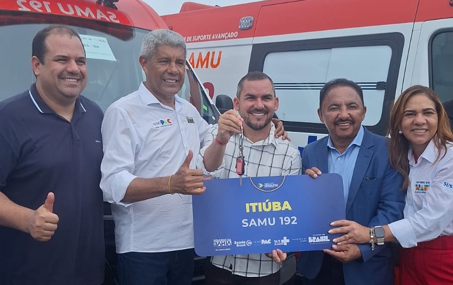 Roberto Carlos destaca avanços na saúde com entregas em cidades da Bahia