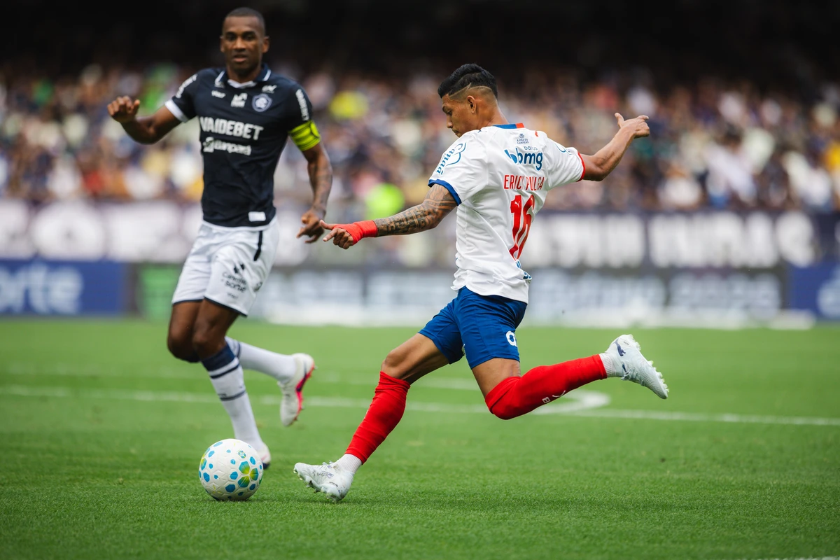 “Desmoronou”: Ceni não poupa críticas após goleada e expõe problema preocupante