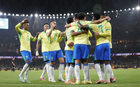 Imagem do post Brasil x França HOJE! Onde assistir, escalações e tudo sobre o teste de fogo da Seleção