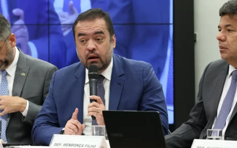 Imagem do post TSE retoma julgamento que pode cassar mandato do governador do Rio de Janeiro