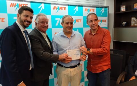 Imagem do post Vitor Azevedo oficializa ida para o Avante e fecha aliança com Jerônimo