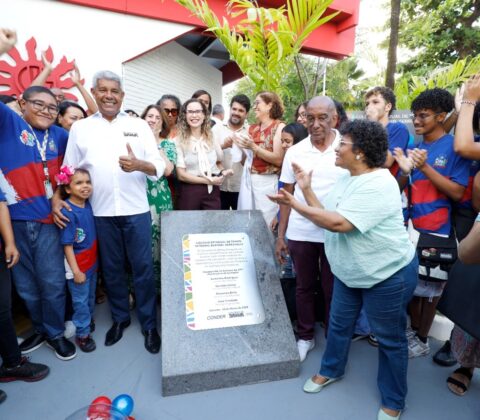 Imagem do post Jerônimo Rodrigues entrega modernização do Serravalle e expande ensino integral em Salvador