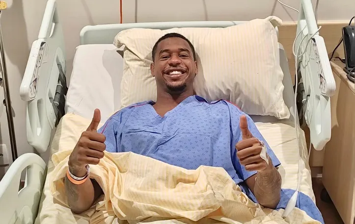 Imagem do post Temporada encerrada! Dudu passa por cirurgia e inicia recuperação fora do Vitória