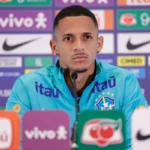 Corte atrás de corte! Ancelotti chama novo nome, ignora Juba e acende alerta na Seleção