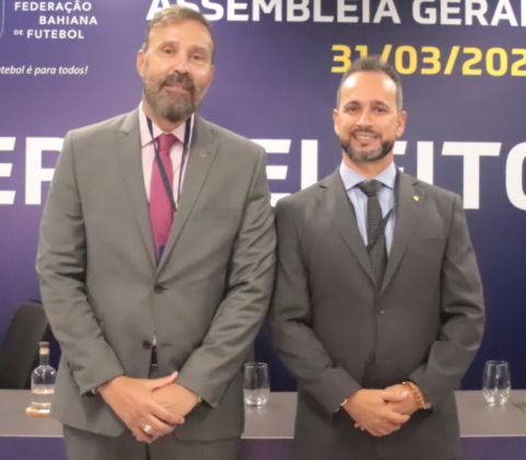 Imagem do post Ricardo Lima e Manfredo Lessa são reeleitos por aclamação e seguem à frente da Federação Bahiana de Futebol até 2031.