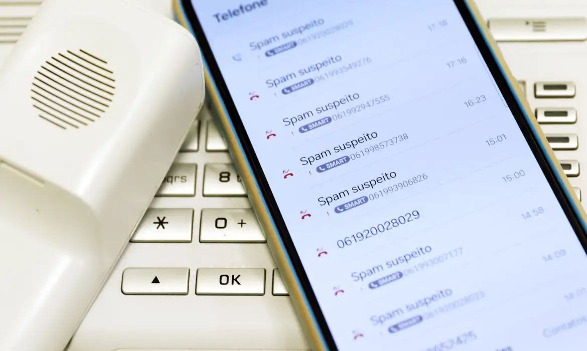 Febraban alerta para golpe do falso gerente: “Bancos não solicitam dados sensíveis por telefone”