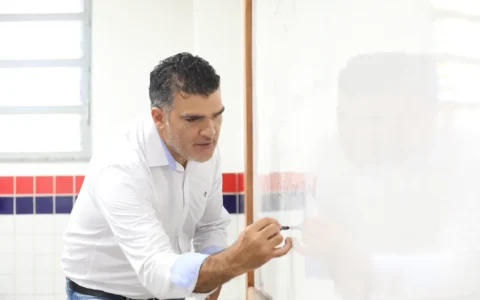 Imagem do post Convocados! Bahia chama mais 146 professores e abre prazo para entrega de documentos