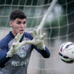 Goleiro alvo do Bahia sofre lesão grave e deve ficar meses fora