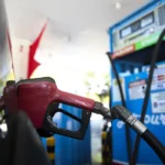 Preço da gasolina dispara em Salvador em meio à guerra no Irã