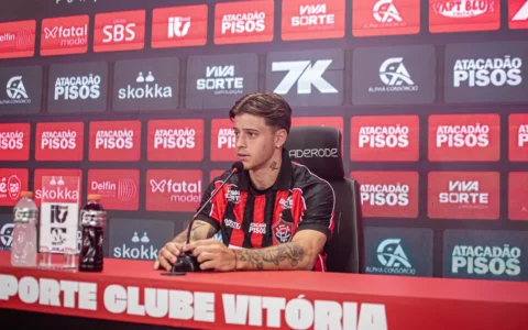 Imagem do post Reforço liberado! Diego Tarzia aparece no BID e fica pronto para estrear no Vitória