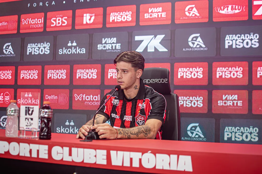 Reforço liberado! Diego Tarzia aparece no BID e fica pronto para estrear no Vitória