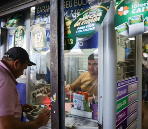 Imagem do post Quase milionário! Aposta da Bahia bate na trave da Mega-Sena e leva mais de R$ 68 mil