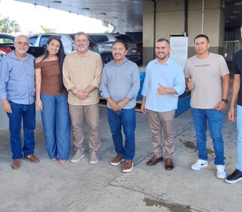 Imagem do post Deputado Roberto Carlos entrega novo automóvel para reforçar serviços públicos em Itiúba