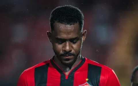 Imagem do post Vitória ganha nova dor de cabeça: Edu sofre lesão preocupante no Ba-Vi