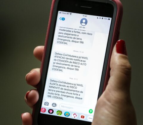 Imagem do post Alerta de chuva em Salvador: veja como receber avisos da Codesal no celular
