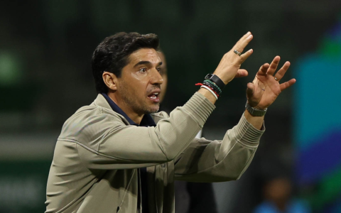 Imagem do post Palmeiras vence, mas Abel dispara: “faltou seriedade”  mesmo vencendo de 3 a 0