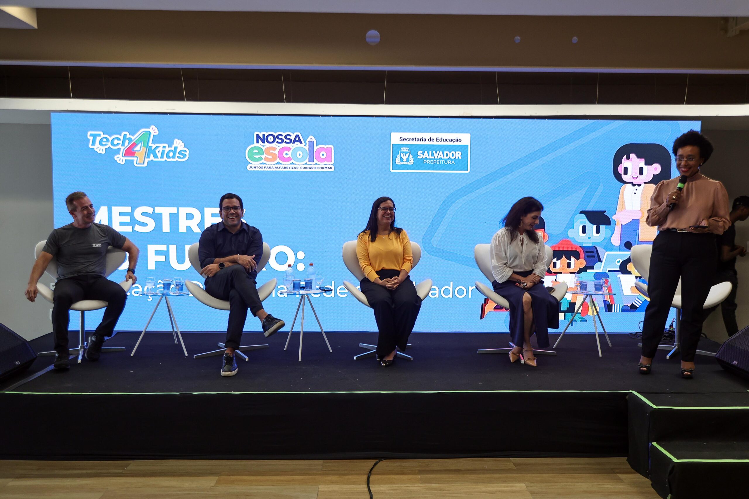 Prefeitura lança campanha com prêmios e viagens para impulsionar educação digital nas escolas