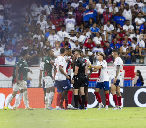 Imagem do post Bahia x Palmeiras: Ceni, jogador e diretor do Bahia são denunciados após polêmica