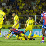 Cai muito ou sofre mesmo? Jogador do Bahia lidera ranking de pênaltis no Brasil