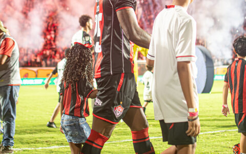 Imagem do post R$ 1 milhão por 90 minutos? Escalação do Vitória pode custar uma fortuna