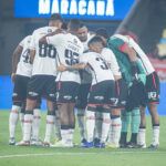 “Até quando?”: jogadores do Vitória explodem contra arbitragem