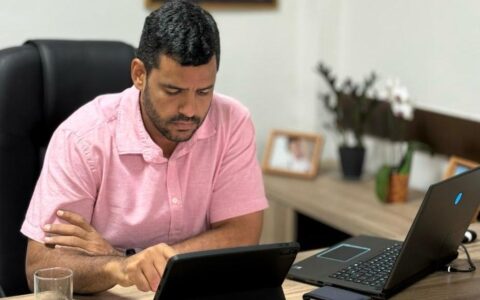 Imagem do post Fim da escala 6×1: “Um país não pode ser construído sobre o esgotamento do seu povo”, diz presidente do PT