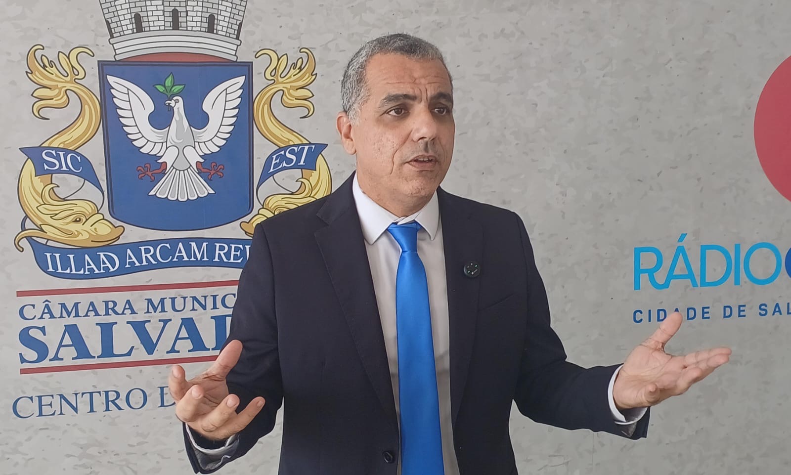 Cezar Leite visita nova Maternidade e Hospital da Criança em Salvador