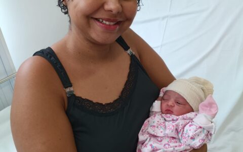 Imagem do post Maternidade Regional de Camaçari registra nascimento do bebê de número 15 mil